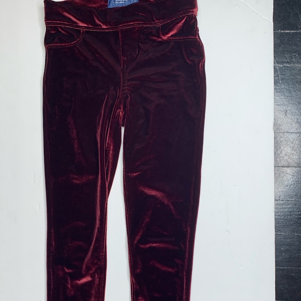 Velvet burgundy jegging pants